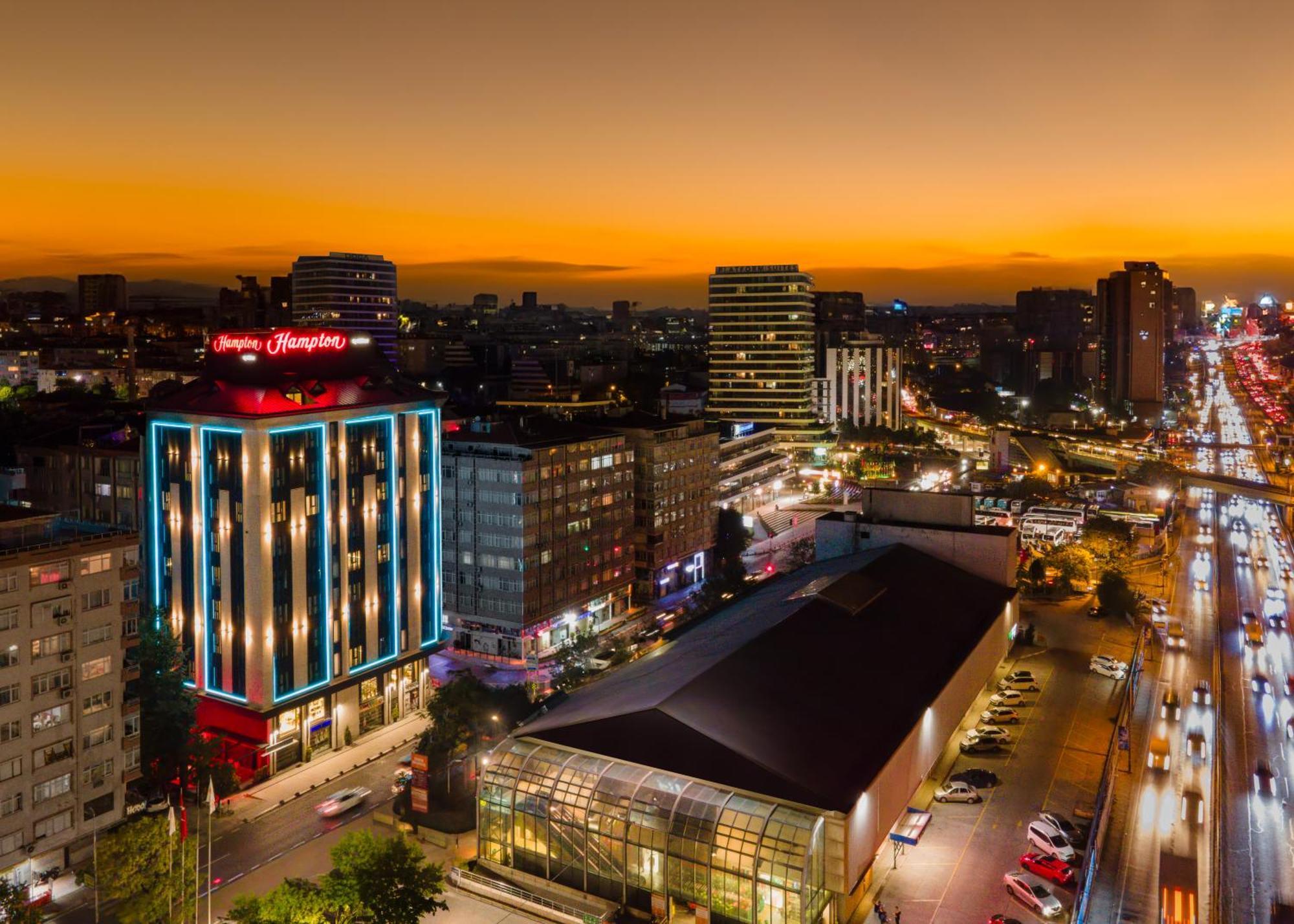 Hampton By Hilton Istanbul Merter Exteriör bild