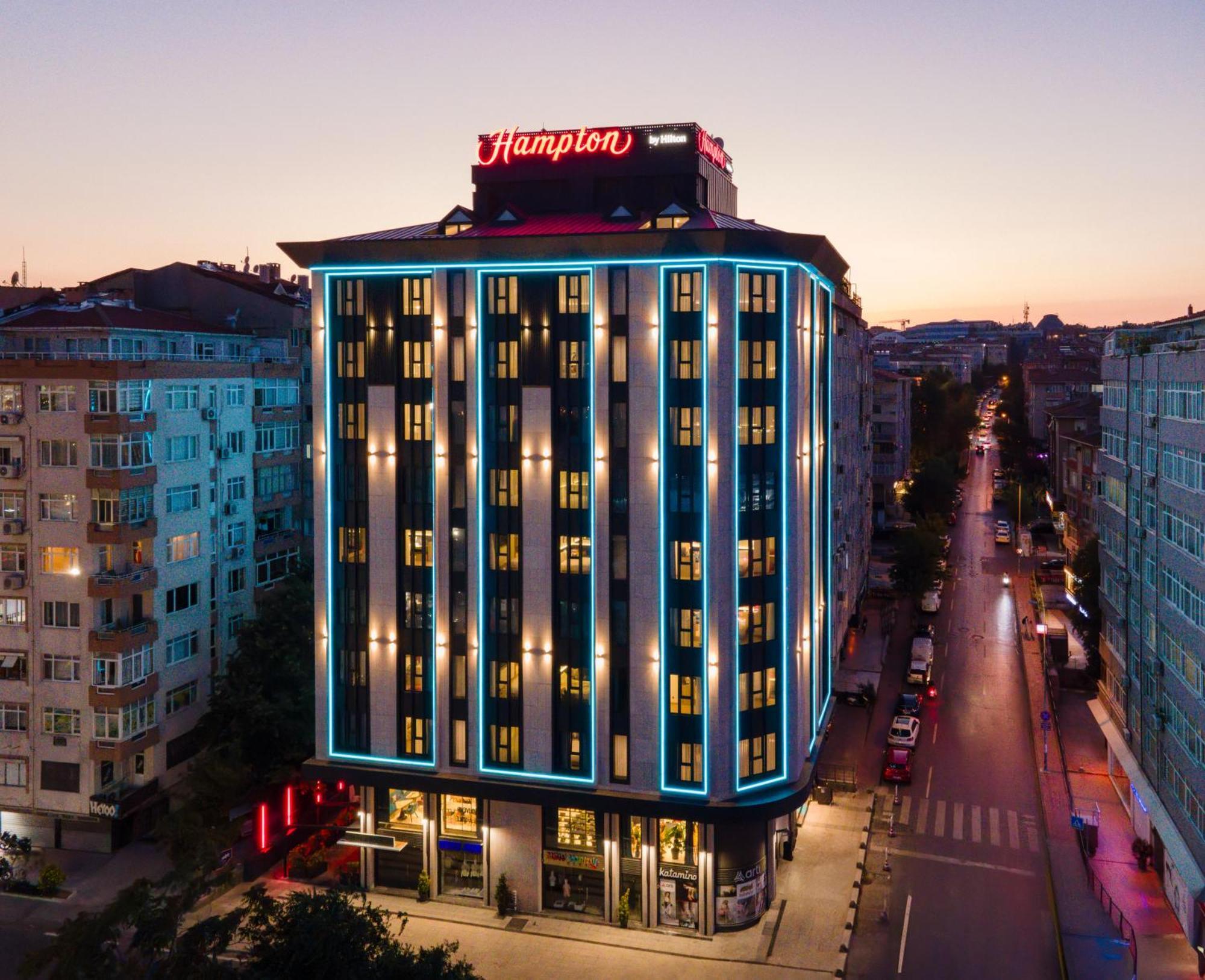 Hampton By Hilton Istanbul Merter Exteriör bild
